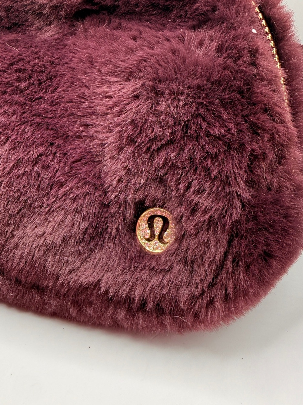 lululemon athletica Plush Zip Cosmetic Pouch - Burgundy - Picture 2 of 13